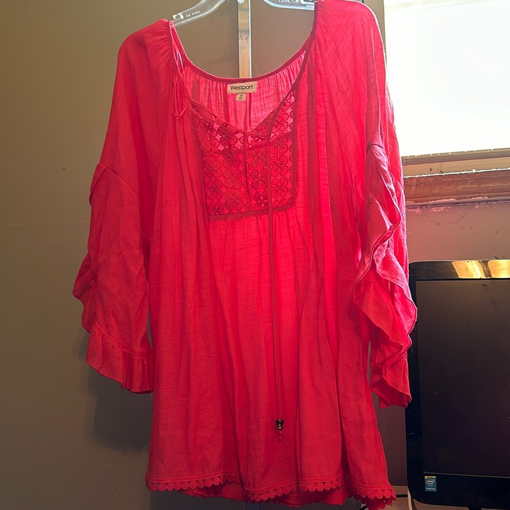 Tunic or blouse